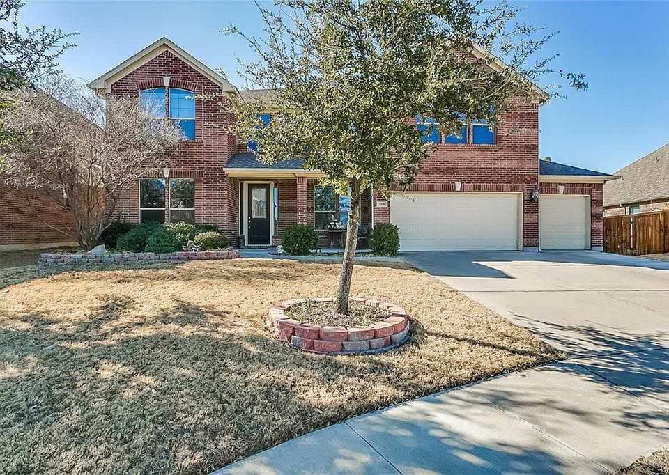 1st image of 904 Tara Dr