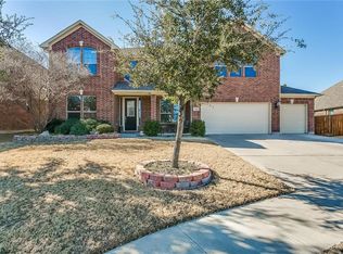904 Tara Dr, Burleson, TX 76028