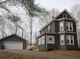 22 Parker St, Bangor, ME 04401