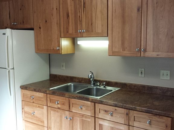 Updated Eat-in Kitchen