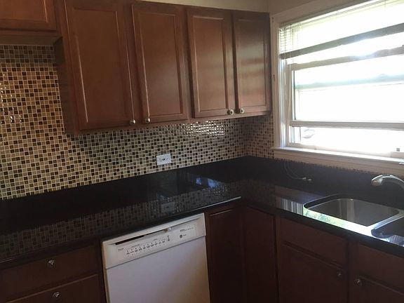 2nd image of 8956 Lavergne Ave APT 1B