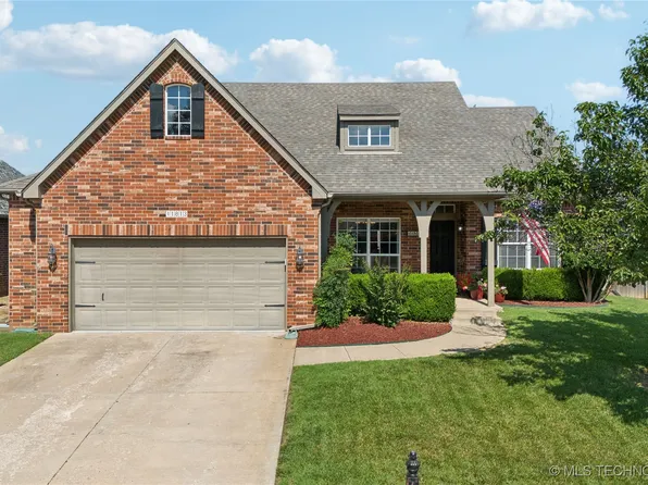 11813 S Umber St, Jenks, OK 74037
