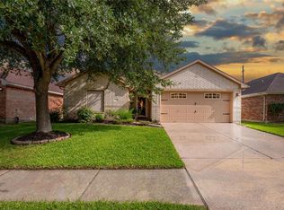10722 Gold Finch Rd, Baytown, TX 77523