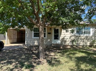 1008 Amarillo St, Plainview, TX 79072
