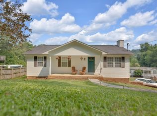 208 Mitchell Rd, Kingsport, TN 37663