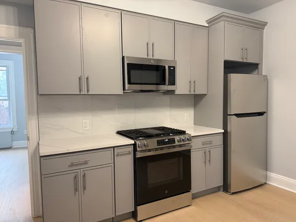 31-86 31st Street image 4 of 21