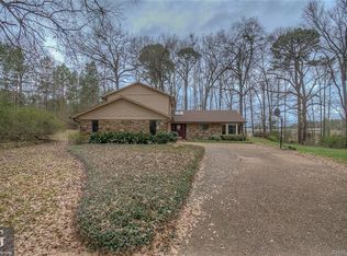 8280 Elmers Cir, Greenwood, LA 71033