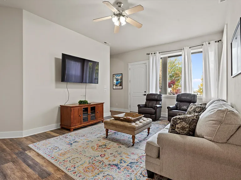 View Ct — Photo 43