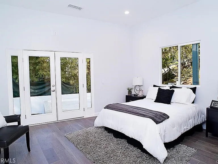 3841 Ridgemoor Dr — Photo 11