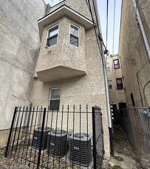 1724 W Diamond St #1 — Photo 8