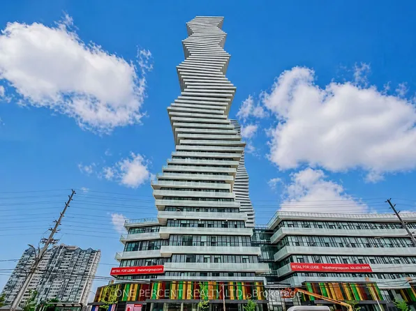 3900 Confederation Pkwy #204, Mississauga, ON L5B 0K7