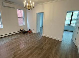 24-17 29th St #2F, Astoria, NY 11102