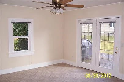 15303 Sunset Ave NE — Photo 4