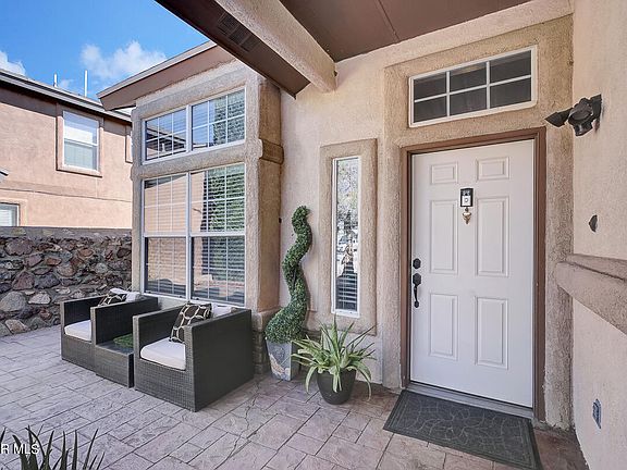 4th image of 864 Sunset Park Dr
