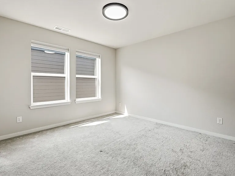 137 Mohawk Cir — Photo 34