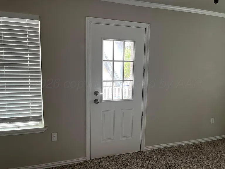 3101 S Van Buren St — Photo 18
