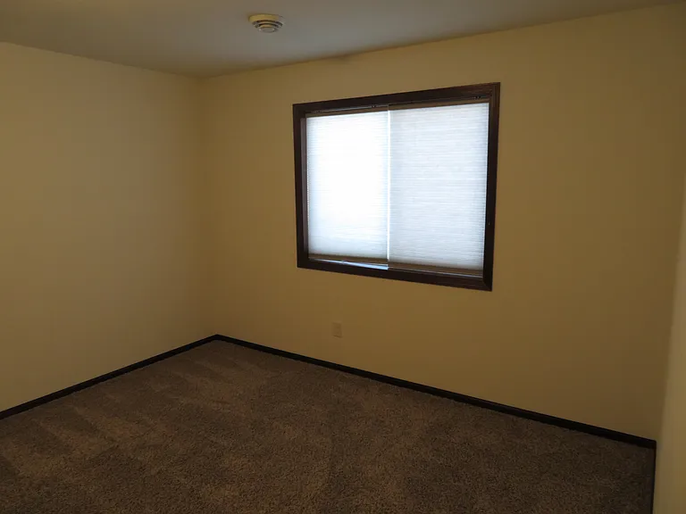 620 Tomahawk Ct — Photo 19
