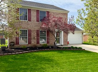 313 Cottonwood Dr, Wapakoneta, OH 45895