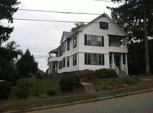 111 King Philip Rd, Worcester, MA 01606