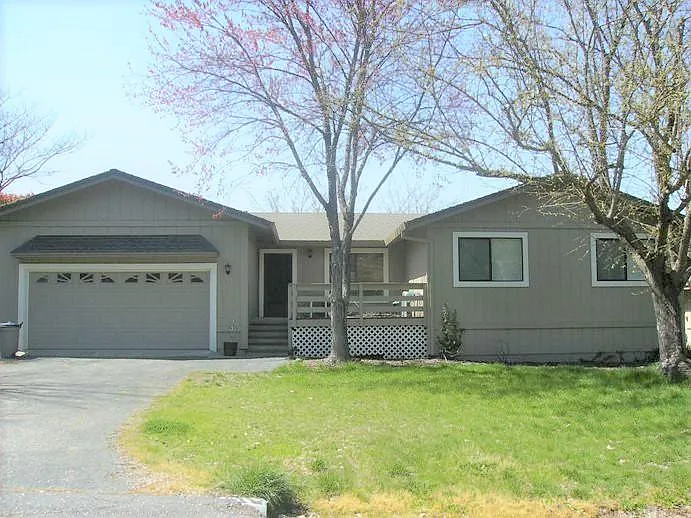 11004 Ringtail Rd photo 1