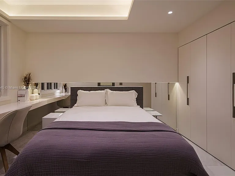 19115 Fisher Island Dr #19115 — Photo 34