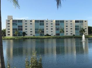 425 SE 11th Terrace #302, Dania Beach, FL 33004