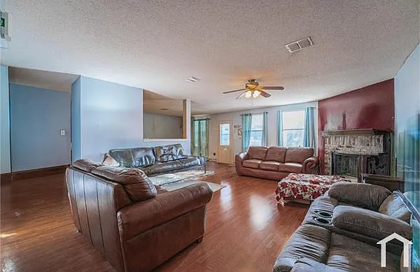 1516 Lone Star Ct — Photo 4