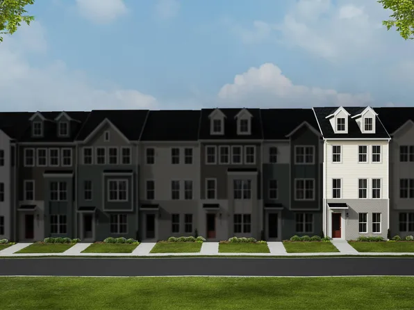 9799 Grant Ave, Manassas, VA 20110