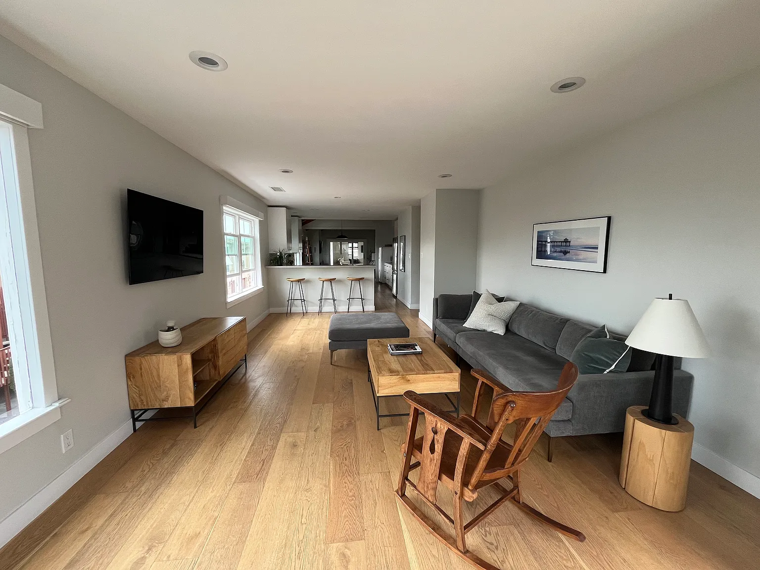 3 bed, 2100 sqft, $16,500 — Photo 4