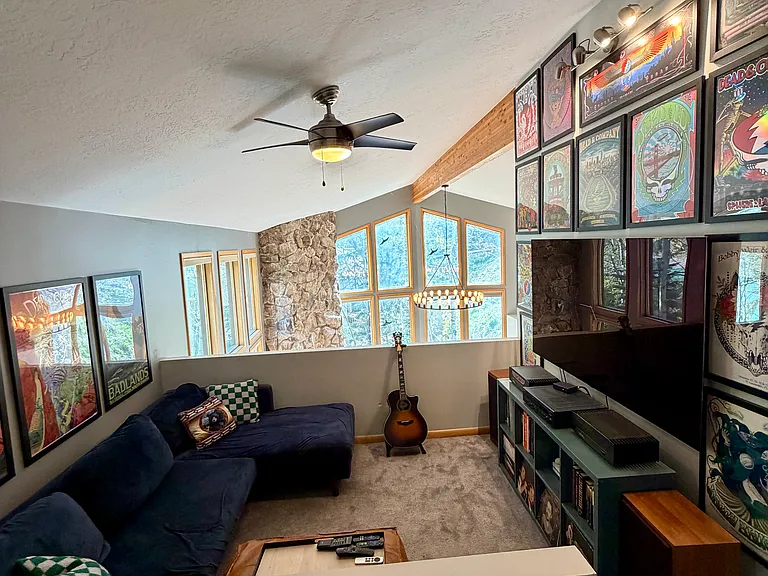 235 Paradise Rd — Photo 9