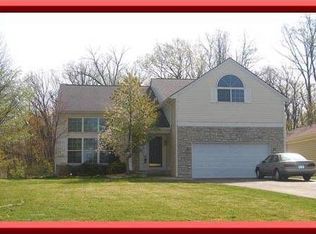 3250 Silver Rdg, Walled Lake, MI 48393
