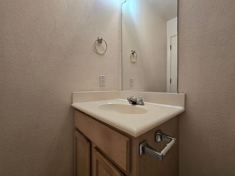 2309 Terrace Dr #D — Photo 13