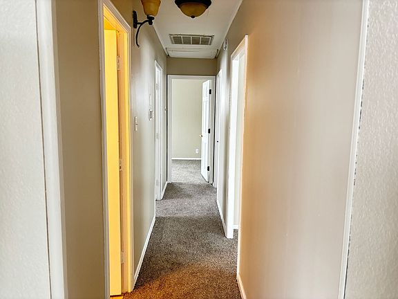 5th image of 2526 Clara Ave