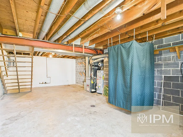 132 N Pleasant Ave — Photo 6