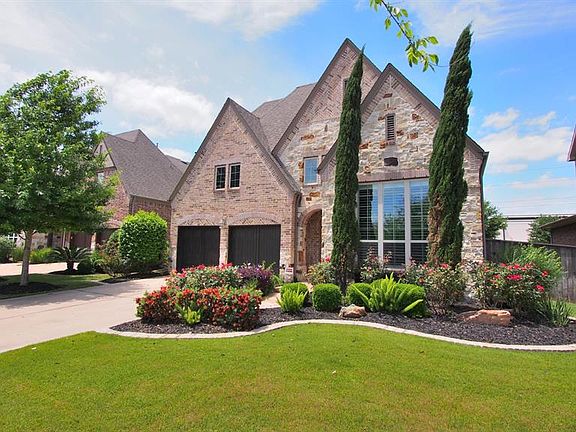 3rd image of 5318 Jackson Park Ln
