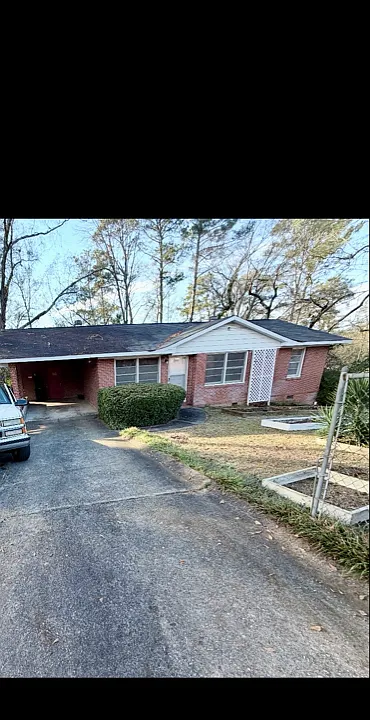 4222 Yates Dr