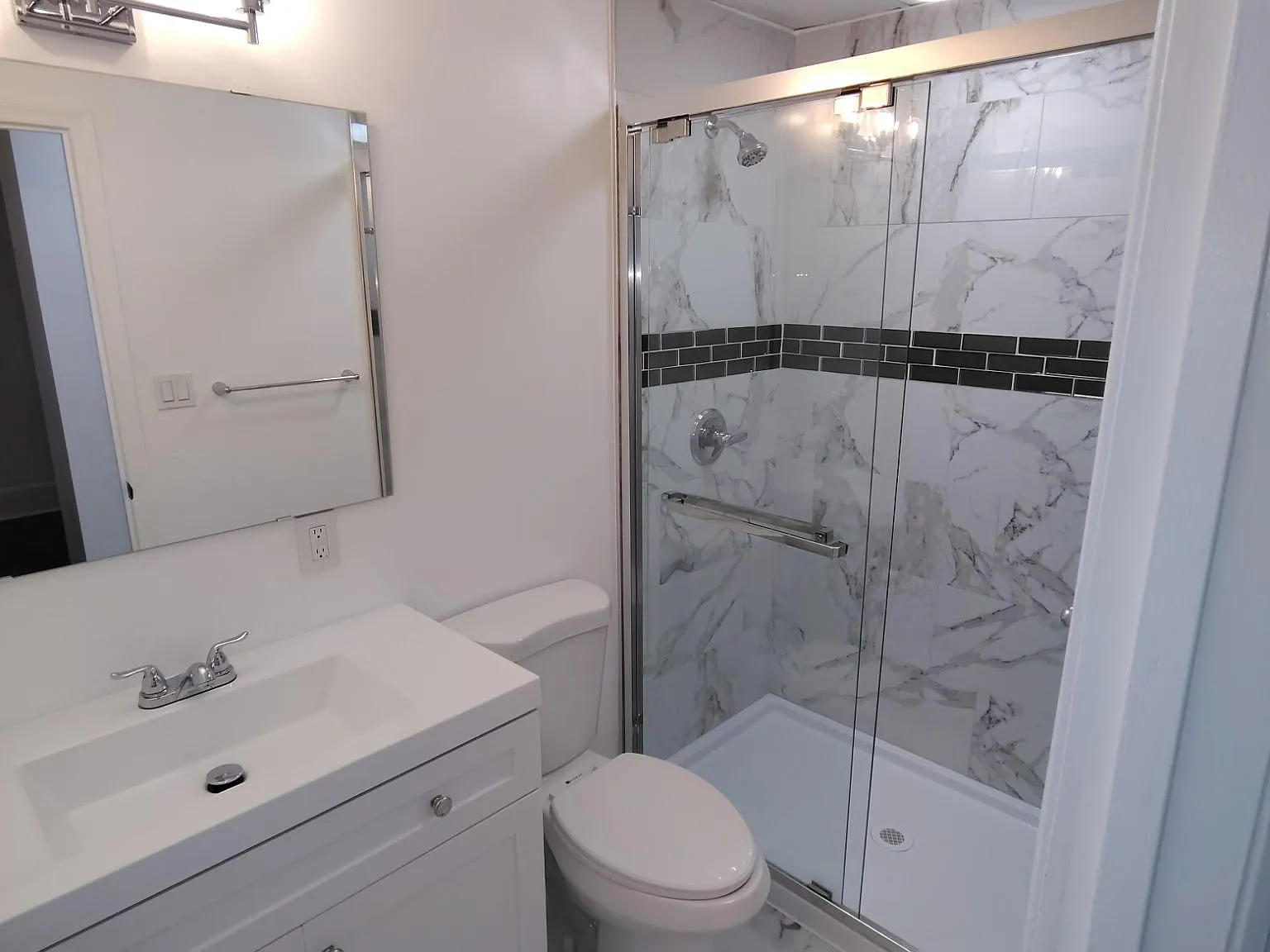 Studio, 750 sqft, $1,050 — Photo 3