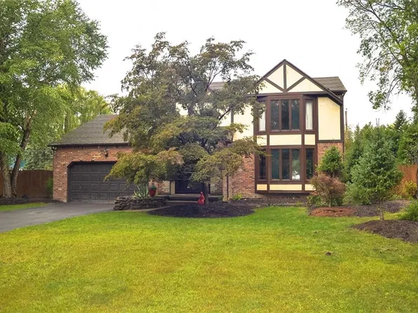 33 Lemay Ct, Buffalo, NY 14221