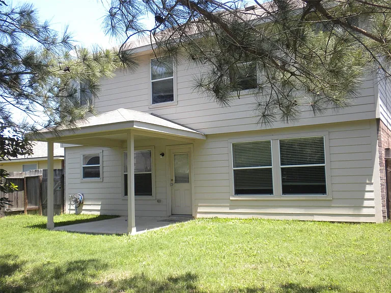 19211 Cedarsham Ln — Photo 14