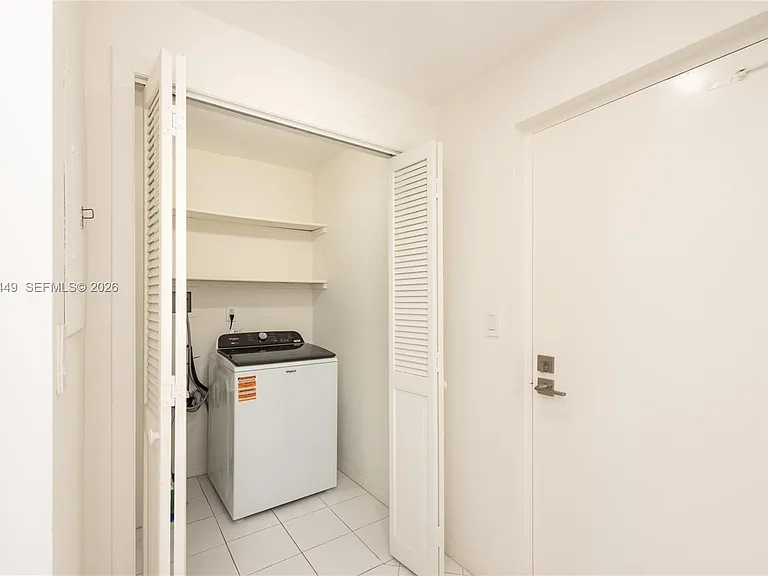 600 Grapetree Dr #8FS — Photo 25
