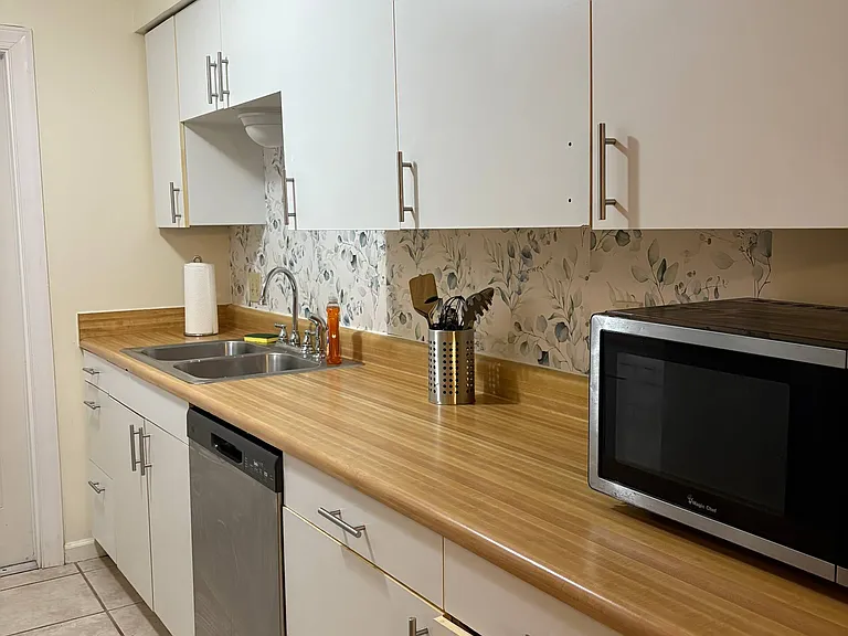 1481 Mosswood Dr — Photo 13