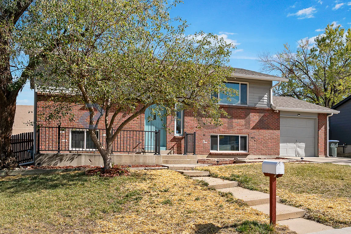 Huron Heights — Photo 2