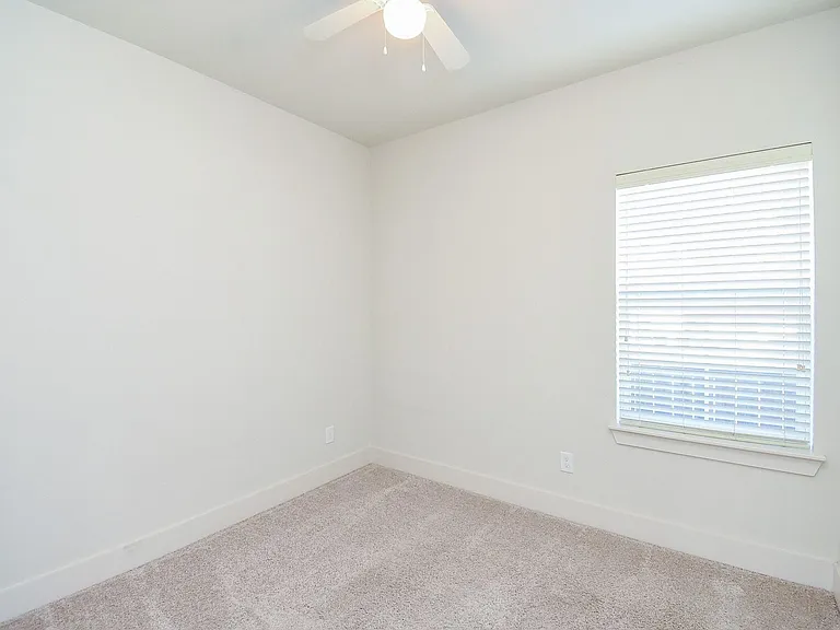 6031 Cypress St — Photo 16