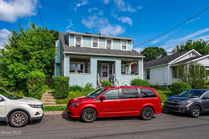 2nd image of 27 Excelsior Avenue