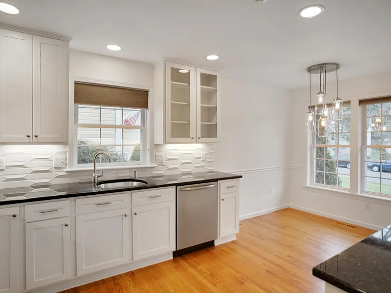 18 Rippowam Rd #2B — Photo 6