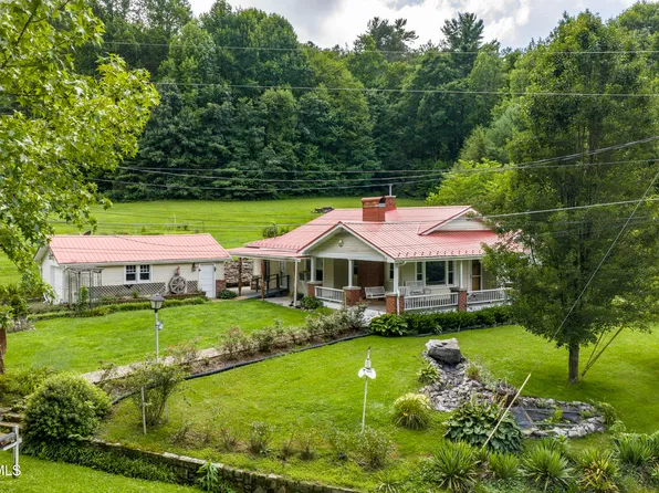 1390 Rock Creek Rd, Erwin, TN 37650