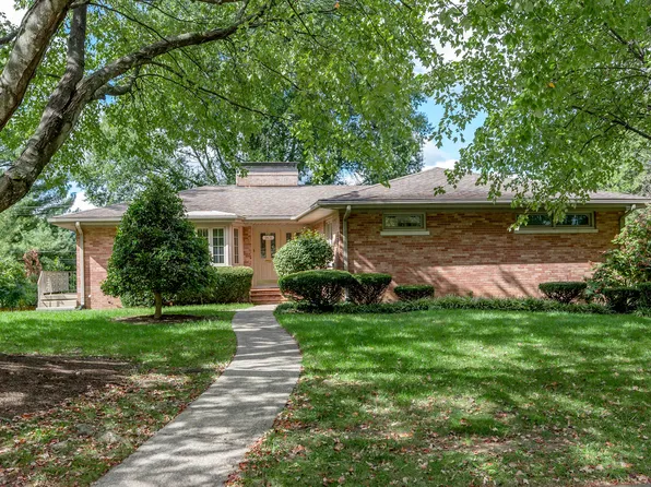 1831 Bellefonte Dr, Lexington, KY 40503