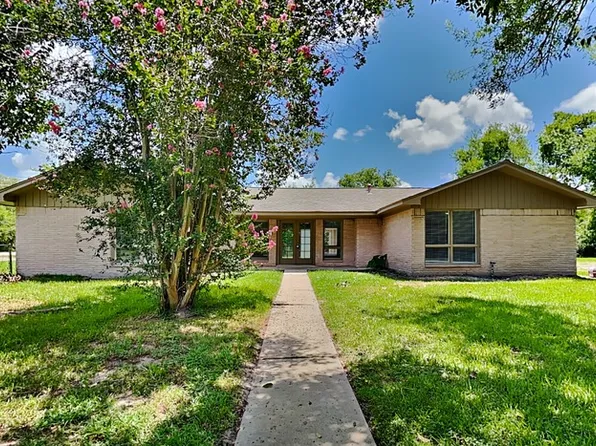 2405 Avenue G, Dickinson, TX 77539