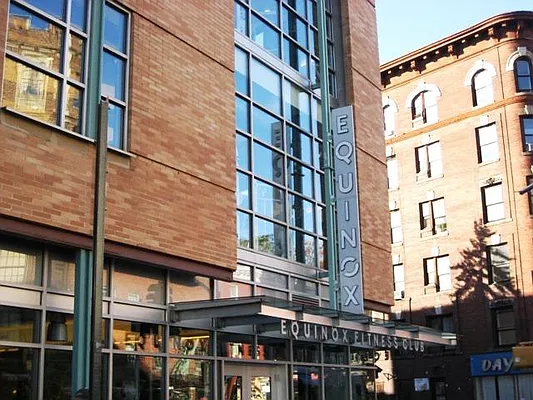 Rented by Town Residential | media 51