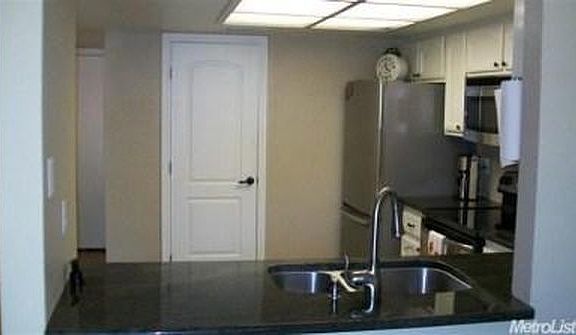 5th image of 2477 Lagoon Ln #Home